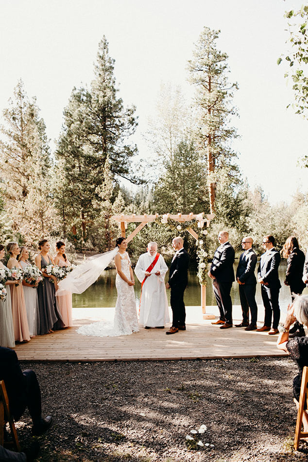 outdoor Bend Oregon ceremony wood arch
