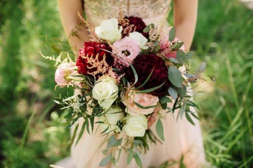 wedding bouquet pink and red